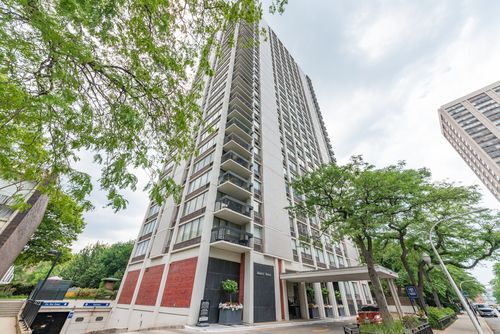 1003b-1455 N Sandburg Ter, Chicago, IL, 60610-5583 | Card Image