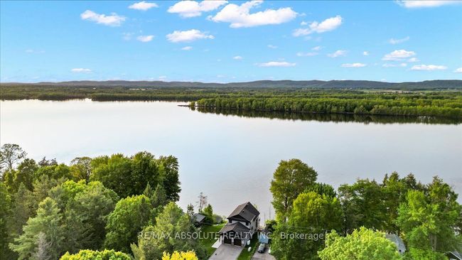 304 Riverwood Dr, House other with 3 bedrooms, 4 bathrooms and 4 parking in Woodlawn ON | Image 9