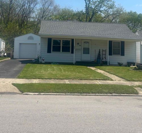 1825 Dean St, Huntington, IN, 46750-1422 | Card Image