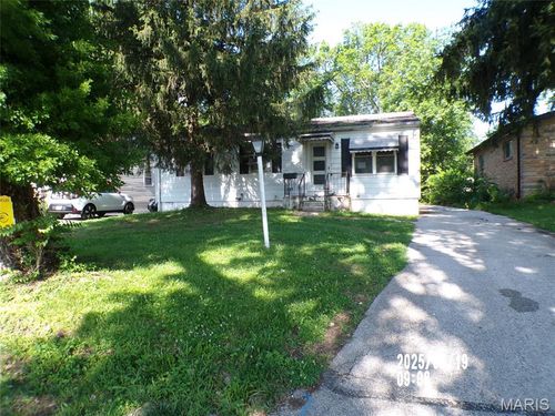 10109 Royal Dr, Saint Louis, MO, 63136-5544 | Card Image