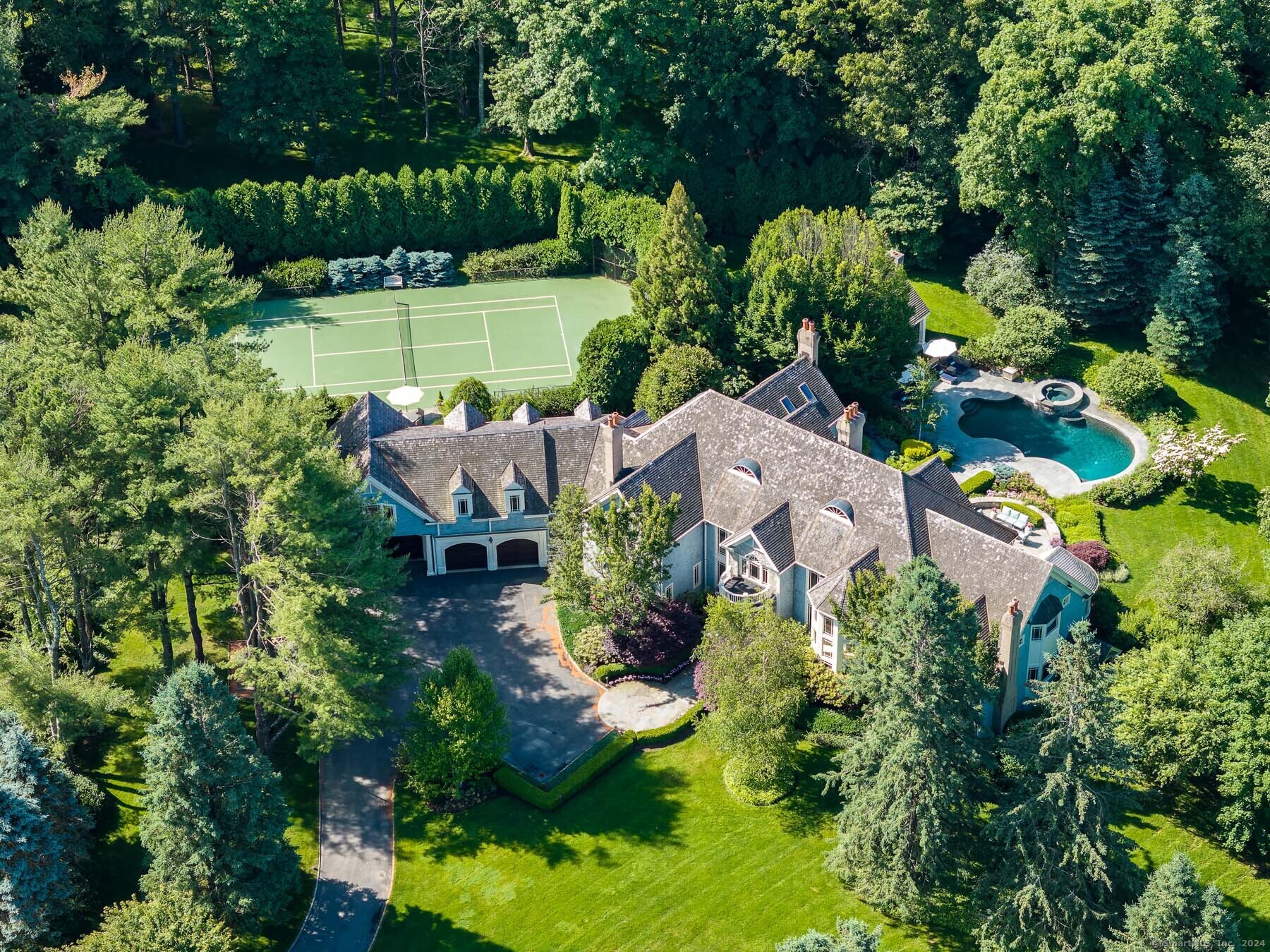 Spruce Meadow Ct, Wilton, CT 06897
