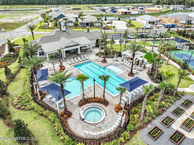 Exclusive Amenities | Image 42