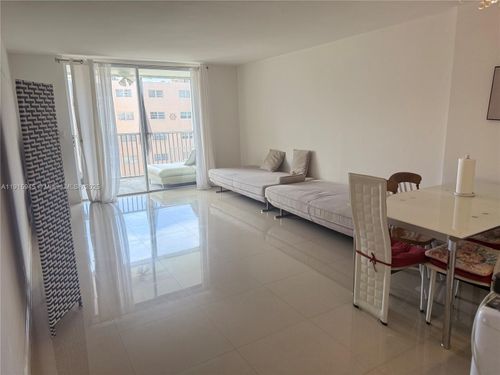 apt-603-319 Ne 14th Ave, Hallandale Beach, FL, 33009-7453 | Card Image