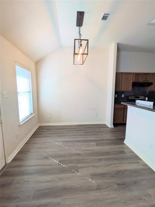 21470 Olympic Forest Dr, Porter, TX, 77365-5586 | Card Image