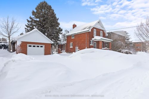 201 Norfolk St, Stratford, ON, N5A3Z1 | Card Image