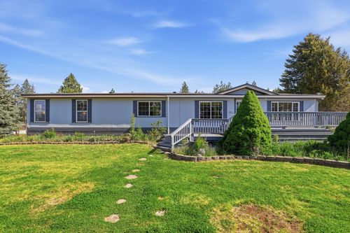 40218 N Newport Hwy, Elk, WA, 99009-8791 | Card Image