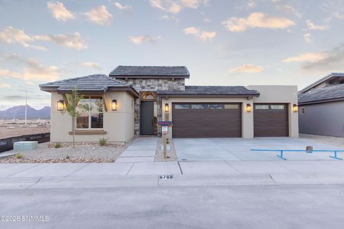 6765 Fairchild Loop, Las Cruces, NM, 88012-0881 | Card Image