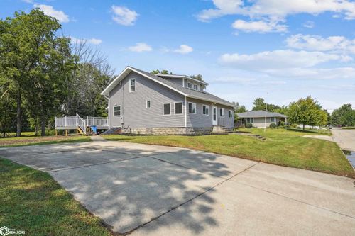 400 S 6th St, Montezuma, IA, 50171-1128 | Card Image