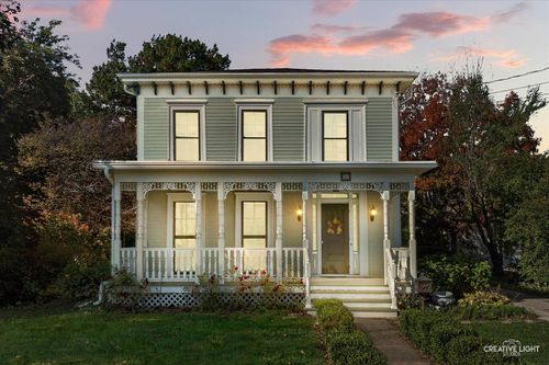 21 N Lincoln St, Batavia, IL, 60510-1911 | Card Image