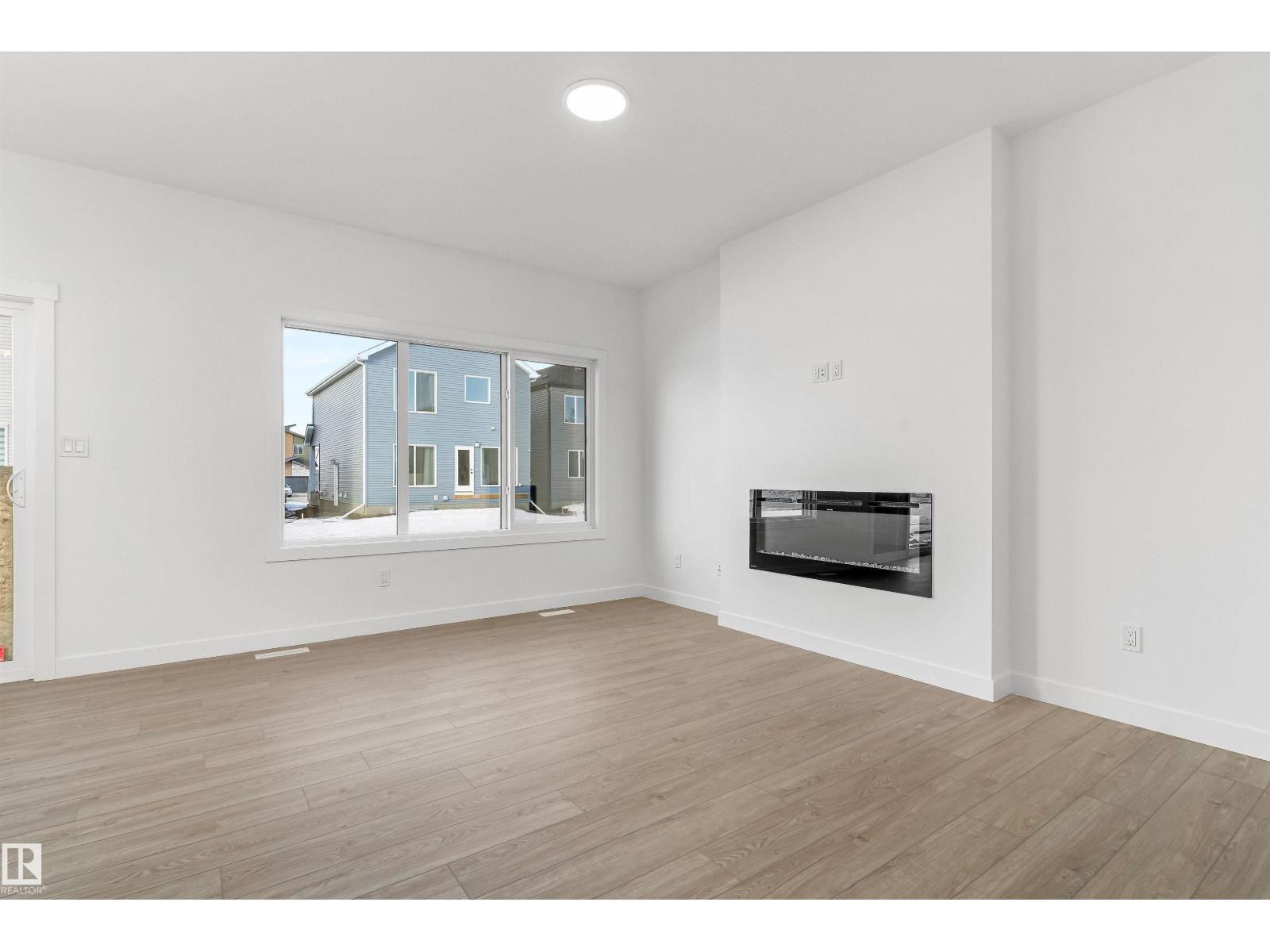 Residential in Edmonton 4