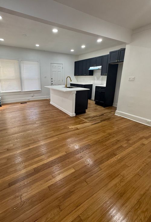 apt-2-4610 Victor St, Dallas, TX, 75246-1170 | Card Image