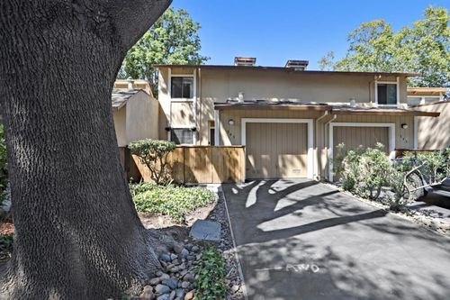 545 Cassatt Way, San Jose, CA, 95125-1924 | Card Image