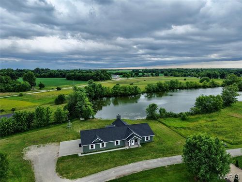 11120 W Lakeshore, Hannibal, MO, 63401 | Card Image