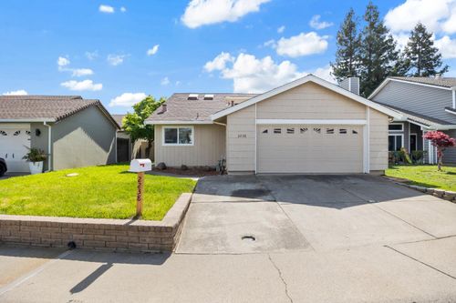 2238 Palmwood Ct, Rancho Cordova, CA, 95670-2314 | Card Image