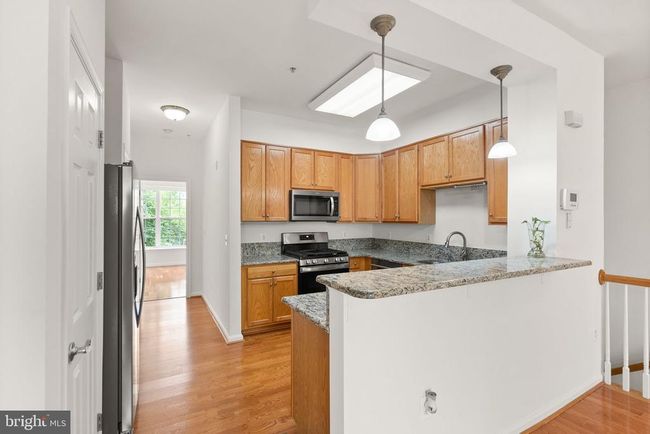101 - 13800 Breezy Ridge Way, Townhouse with 3 bedrooms, 3 bathrooms and null parking in WOODBRIDGE VA | Image 13
