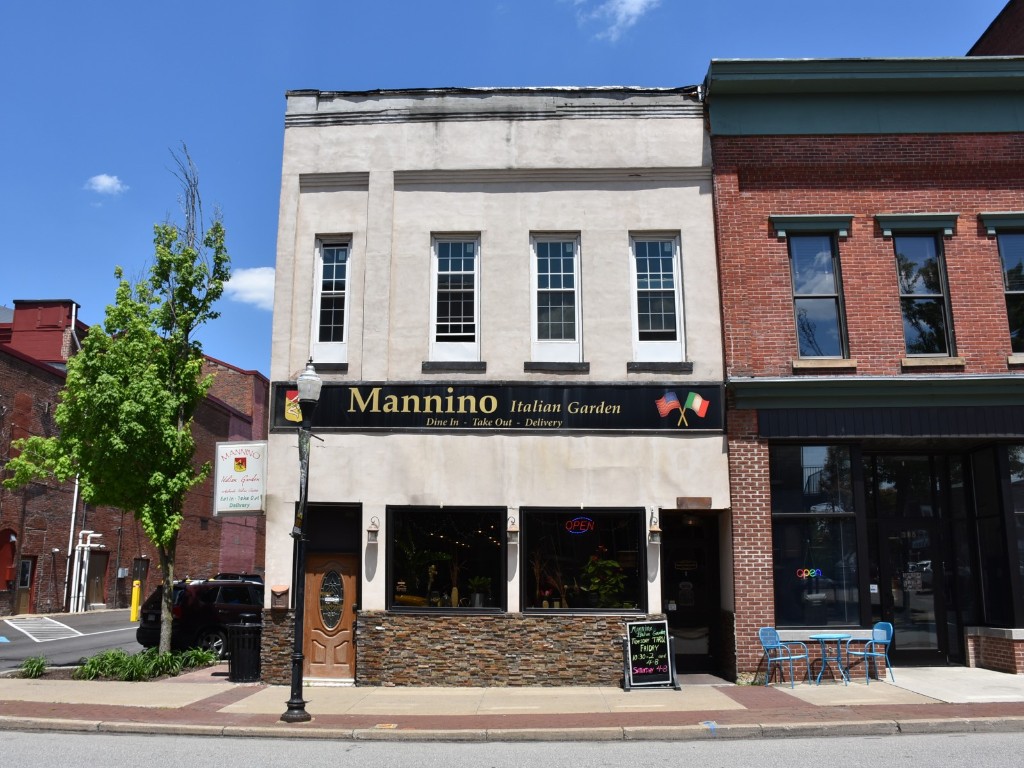 283 Chestnut St, Meadville, PA 16335