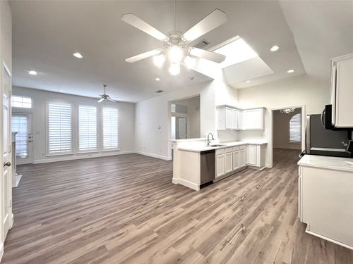 6816 Forest Hills Dr, Plano, TX, 75023-1334 | Card Image