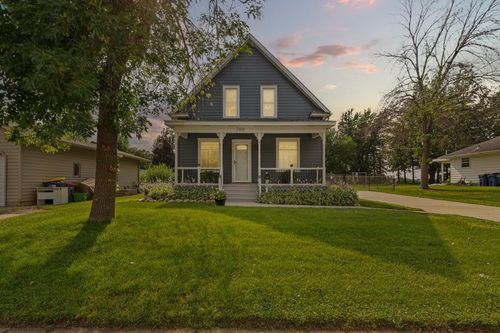 700 9th Ave Sw, Faribault, MN, 55021-5936 | Card Image