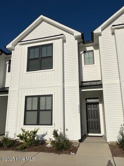 8288 Paramount Pt, Winnabow, NC, 28479-5843 | Card Image