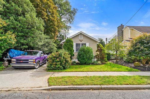 38 East Ave, Atlantic Highlands, NJ, 07716-1660 | Card Image