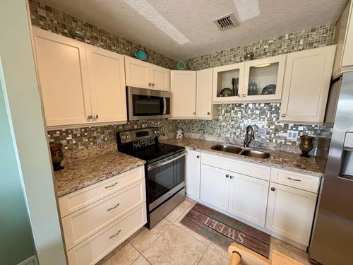 139-7-2929 Se Ocean Blvd, Stuart, FL, 34996-2736 | Card Image