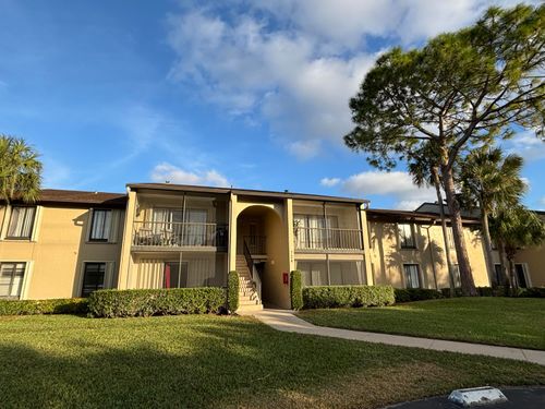 apt-d3-205 Foxtail Dr, Greenacres, FL, 33415-6005 | Card Image