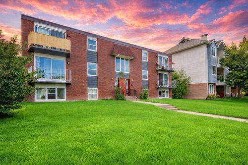 1-3511 15 St Sw, Calgary, AB, T2T4A4 | Card Image