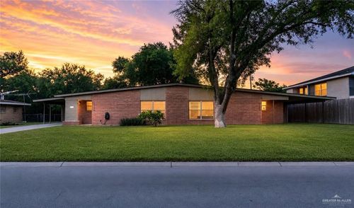 1112 Fern Avenue, Mcallen, TX, 78501 | Card Image