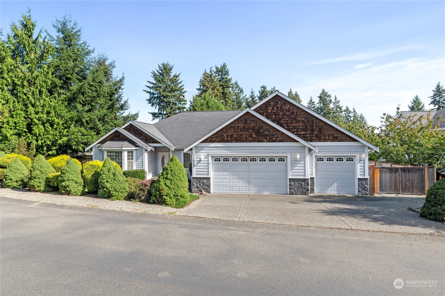 12th Avenue Ct, Gig Harbor, WA 98332