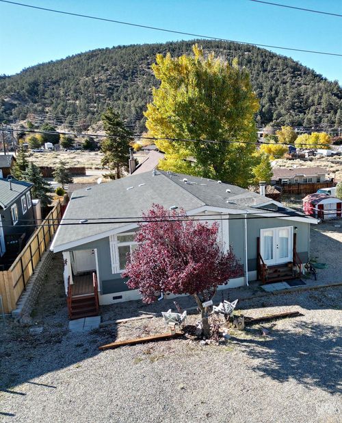 229 Chaparral St, Frazier Park, CA, 93225-9448 | Card Image