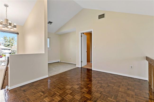 Office area on the 2nd floor. | Image 21