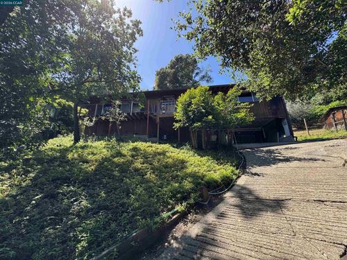 3357 Ridge Rd, Lafayette, CA, 94549-4617 | Card Image