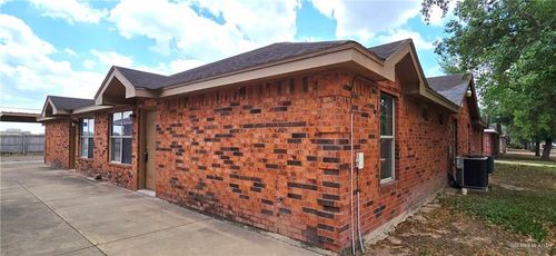 a-1302 Prosperity Dr, Edinburg, TX, 78541-2642 | Card Image