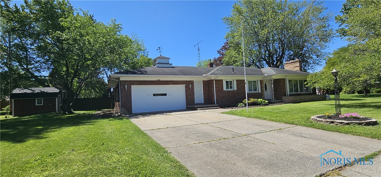 Eastmoreland Dr, Oregon, OH 43616