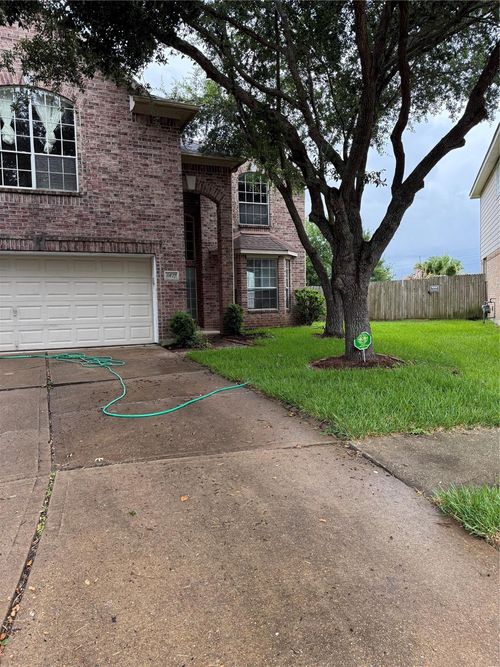 11627 Swiftwater Bridge Ln, Sugar Land, TX, 77498-7052 | Card Image