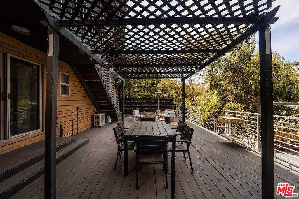Residential in Los Angeles