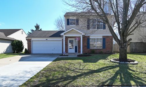 8539 Country Club Blvd, Indianapolis, IN, 46234-1800 | Card Image