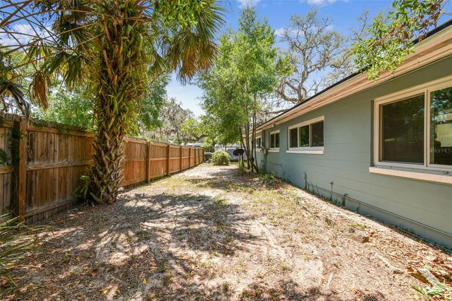 422 Dunedin Cir, House other with 4 bedrooms, 2 bathrooms and null parking in TEMPLE TERRACE FL | Image 39