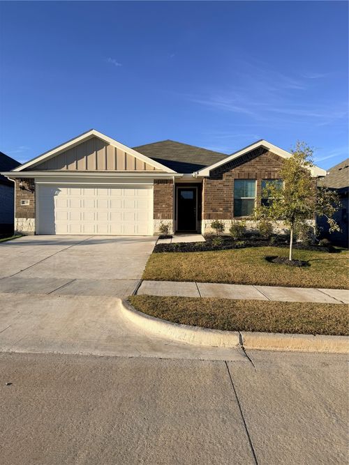 2209 Dunbar Dr, Sherman, TX, 75092-1205 | Card Image