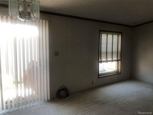 7336 Scotland Cir, Alma, MI, 48801-8749 | Card Image