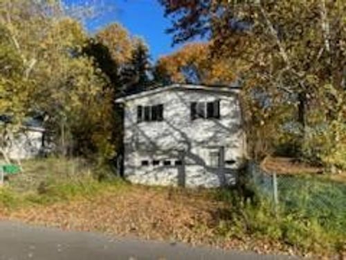 415 S Caroline St, Ebensburg, PA, 15931-2040 | Card Image