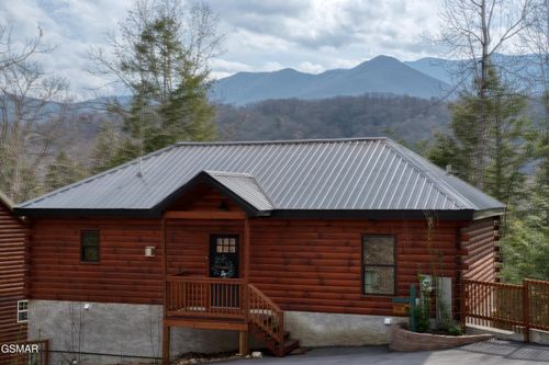 1616 Misty Hollow Way, Gatlinburg, TN, 37738 | Card Image