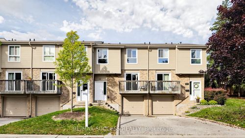 44-5536 Montevideo Rd, Mississauga, ON, L5N2P4 | Card Image