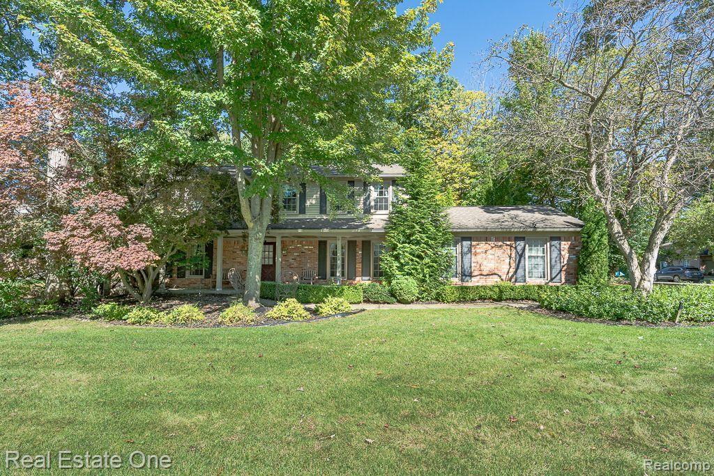 1609 Kilburn Road N, For Sale in Rochester Hills Zoocasa