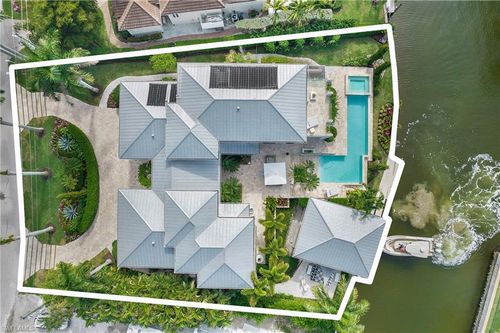 2290 Tarpon Rd, NAPLES, FL, 34102-1554 | Card Image