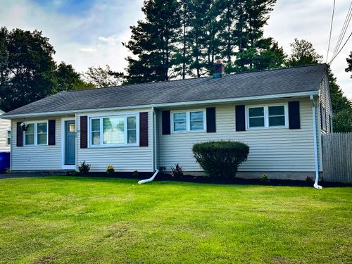 69 Yale Dr, Enfield, CT, 06082-5533 | Card Image