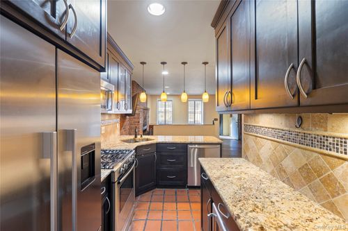 apt-1-117 W 82nd St, New York, NY, 10024-5570 | Card Image