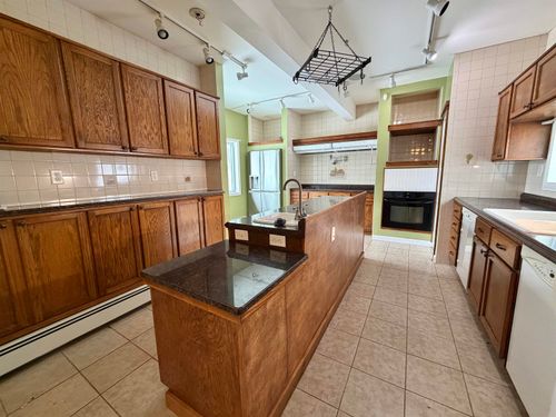 62 Webster St, Laconia, NH, 03246-3746 | Card Image