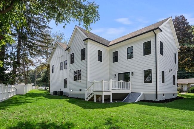 21 Jayne Rd, House other with 5 bedrooms, 4 bathrooms and 2 parking in Needham MA | Image 40