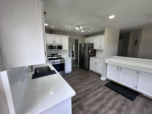 202-202 E Fabish Drive, Buffalo Grove, IL, 60089 | Card Image